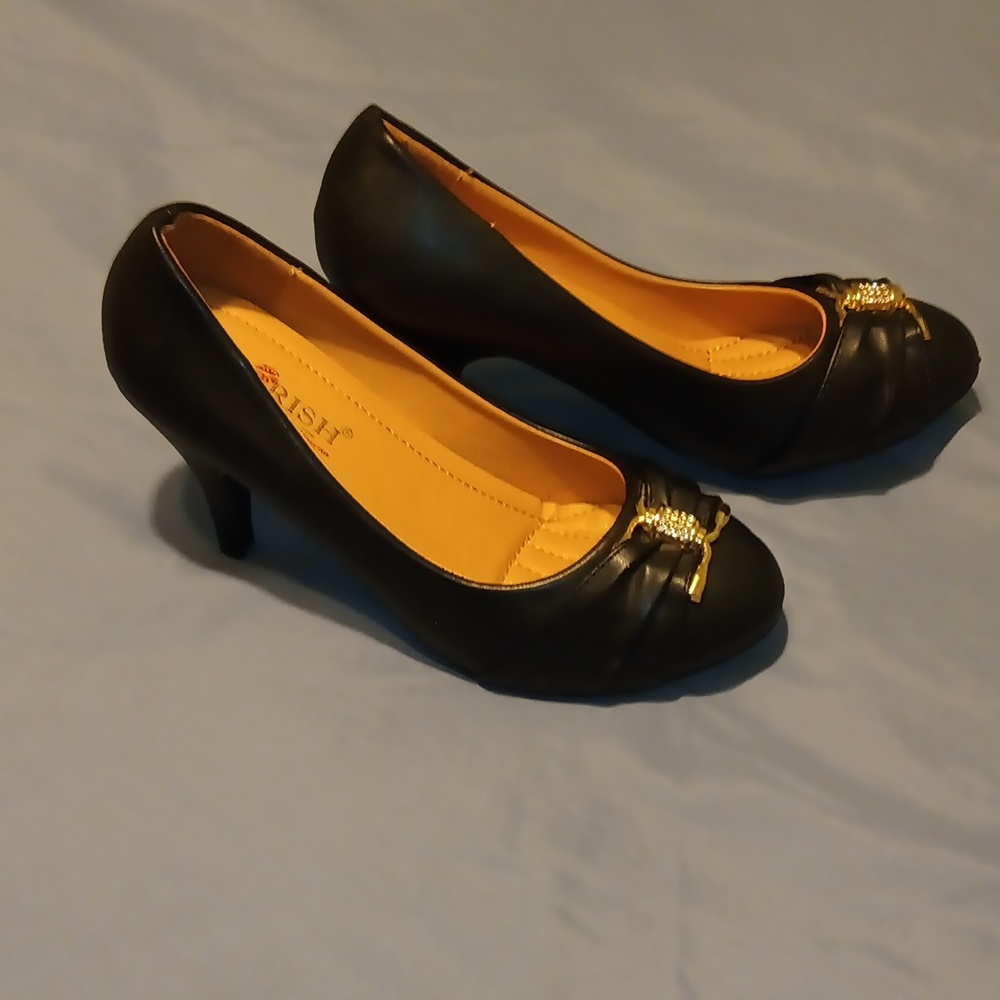 Heel - Picture 2 of 4